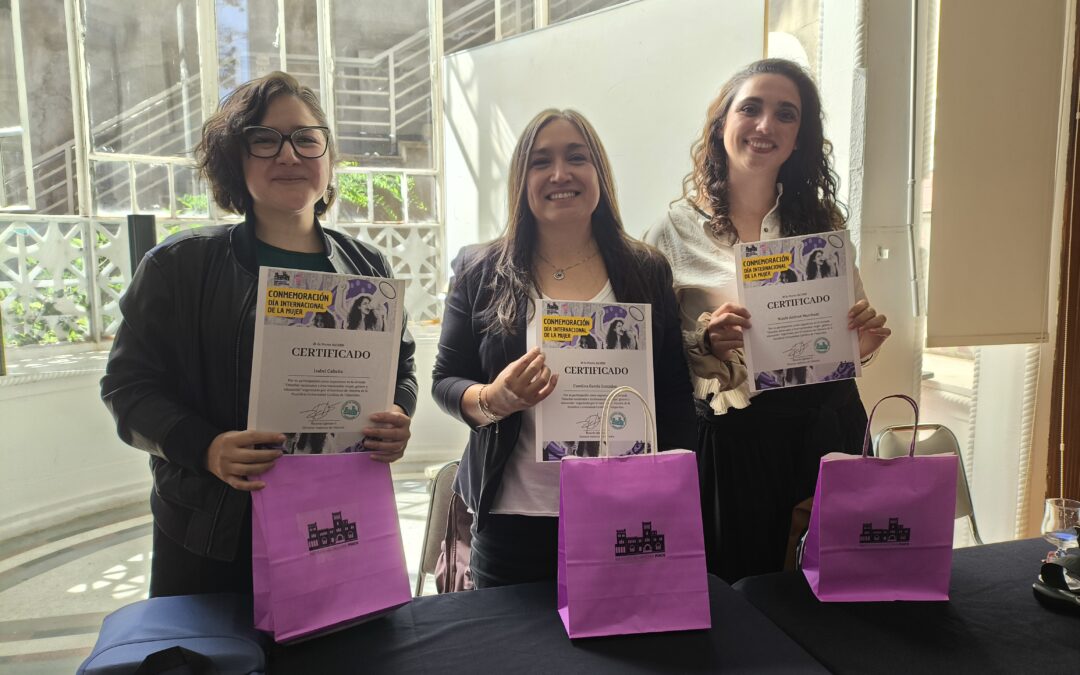 Instituto de Historia conmemoró el 8M con diálogo sobre mujer, género y educación