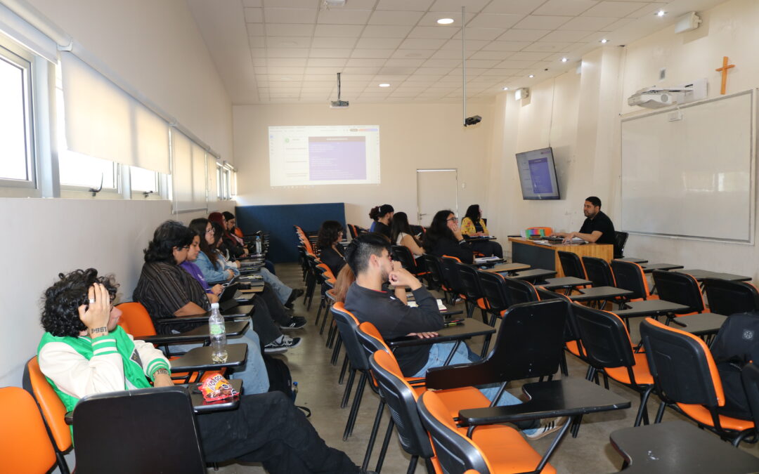 Jornada de Pedagogía fortaleció la formación docente en el Instituto de Historia PUCV