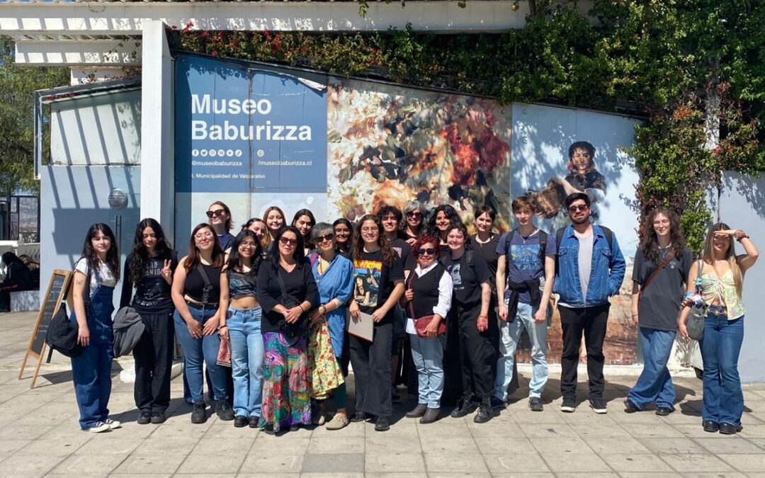 Estudiantes del curso “Perspectiva en la Historia de la Mujer y Género” realizaron salida pedagógica al Museo Baburizza