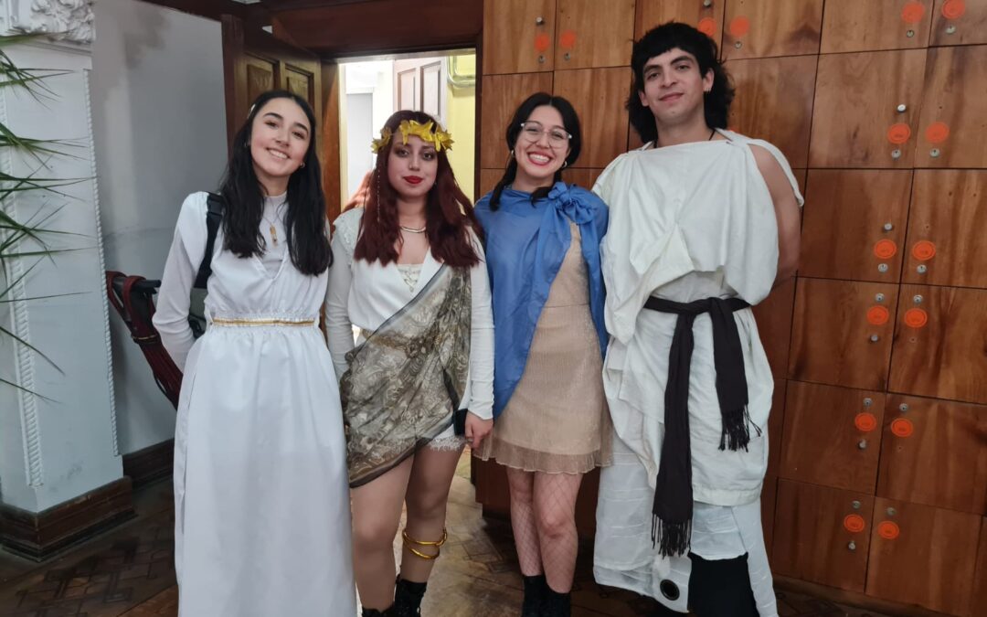 El castillo sorprendió con variada oferta programática en la jornada de Historia Antigua